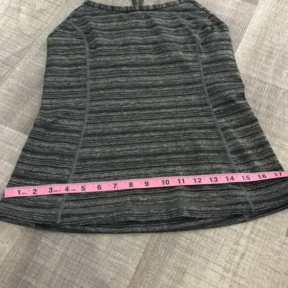 under armour workout tank - Picture 6 of 7